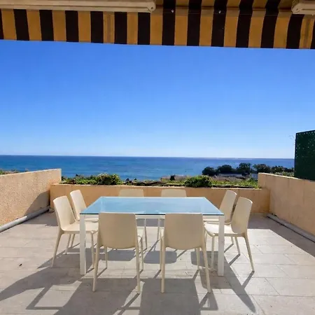 Aux Sanguinaires, A Deux Pas De La